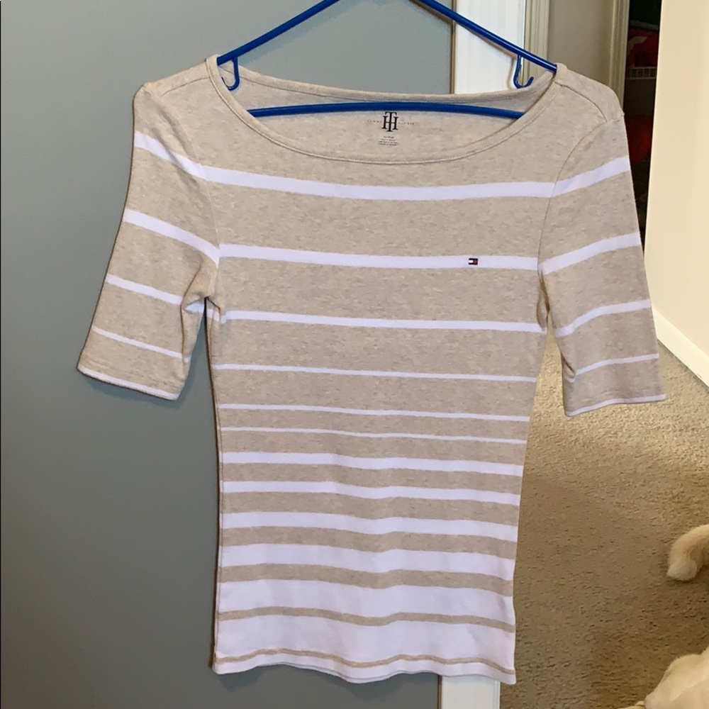 Tommy Hilfiger cream and white extra small T-shirt